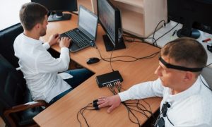 Эффективные услуги по организации связи: преимущества работы с профессионалами